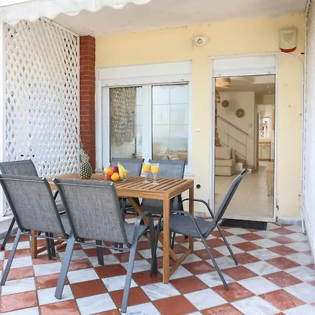 Hébergement de vacances Take Me To The Sea 3 - Beachfront, Starlink, Location *