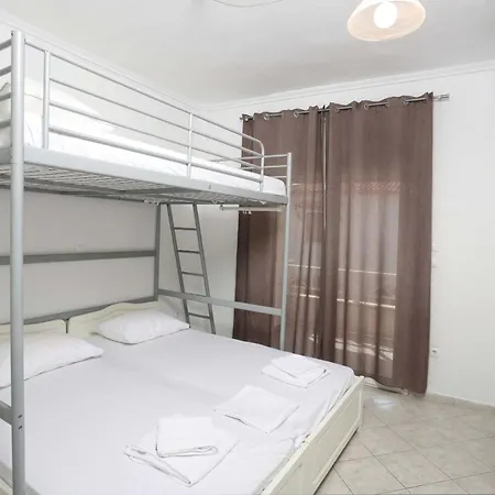 Take Me To The Sea 3 - Beachfront, Starlink, Location 펜션 *